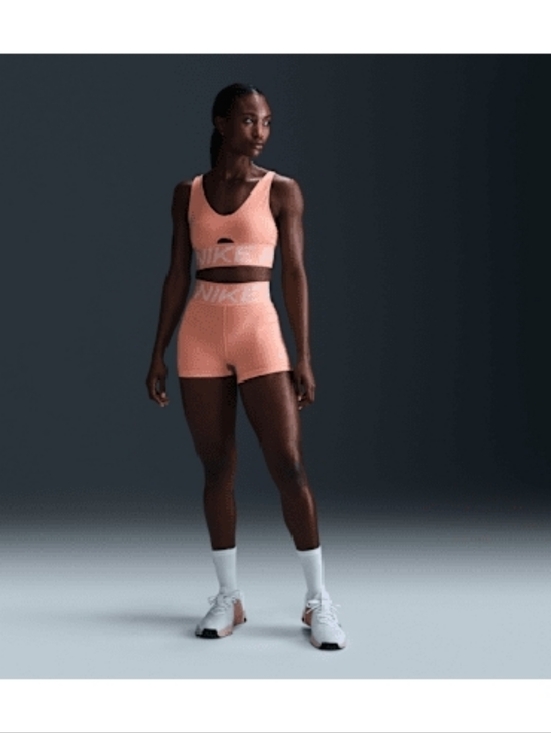 Nike Pants - Nike Pro Sculpt Shorts
